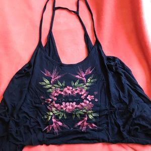 Hollister Tank size L.